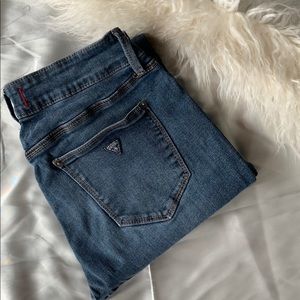 GUESS | Skinny Jeans